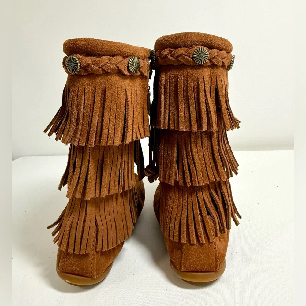Minnetonka Girls Triple Fringe Suede Side Zip Soled Moccasin Boots Size 11
